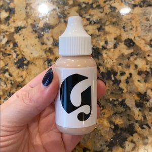 Glossier skin tint G11. Like new! Swatched only